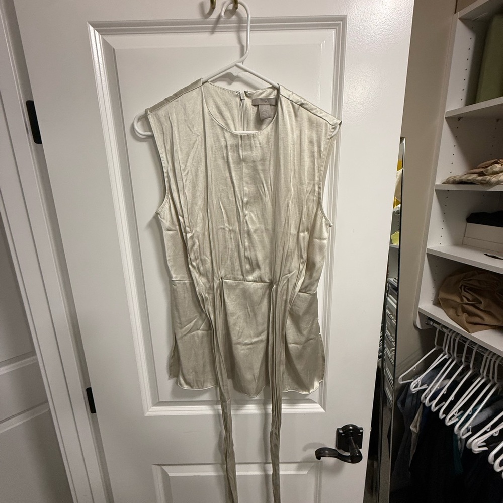 H&M Shimmering Cream Top